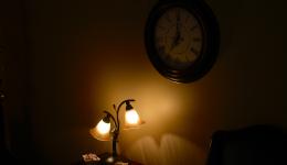 lights and wall clock