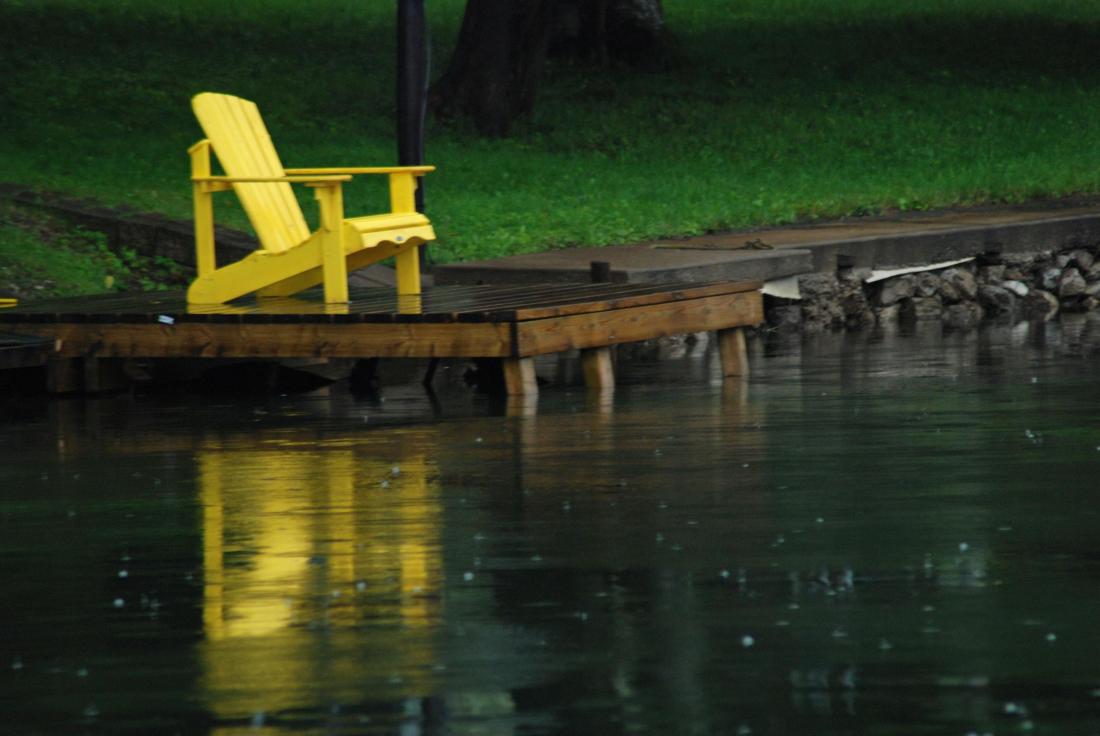 the yellow chair