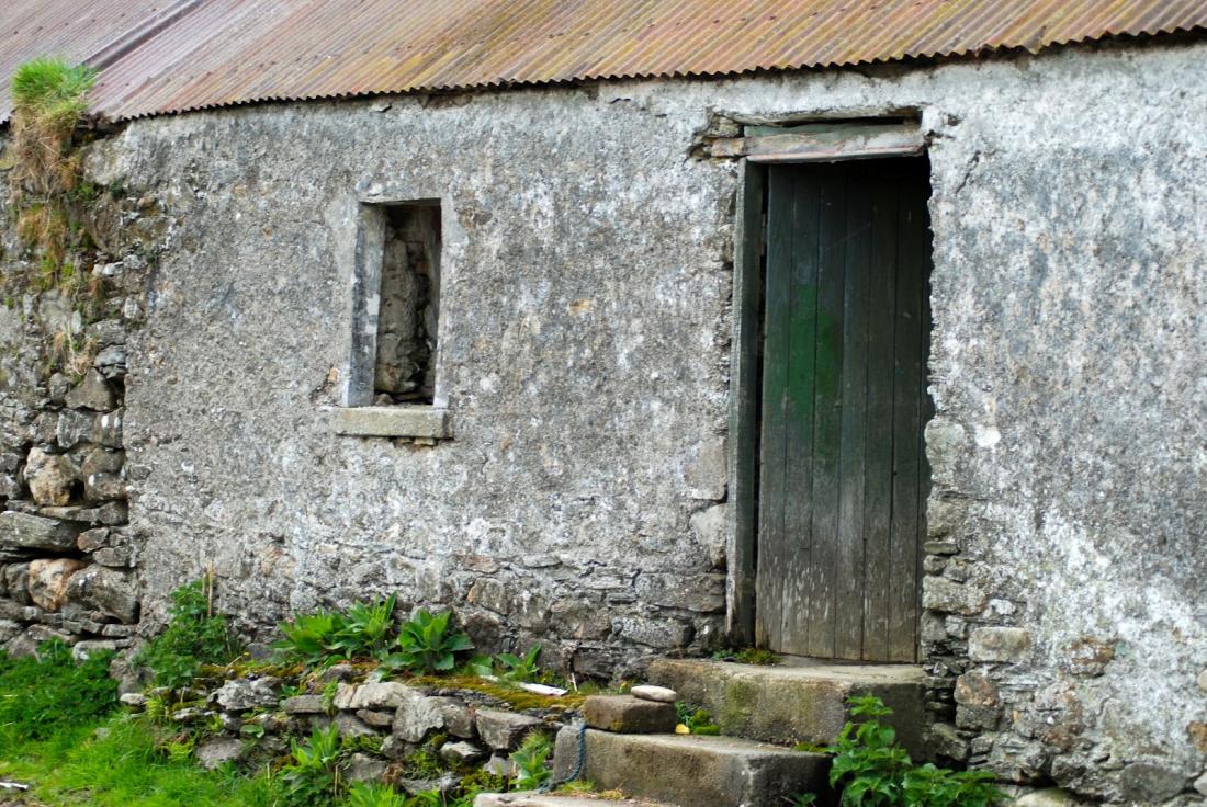 derelict cottage, Ireland derelict cottage, Ireland